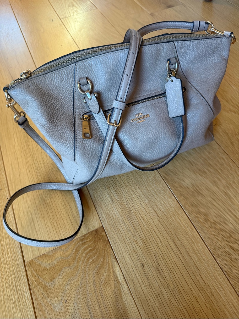 Coach Pebbled Leather Shoulder Bag in warm beige neutral detachable crossbody